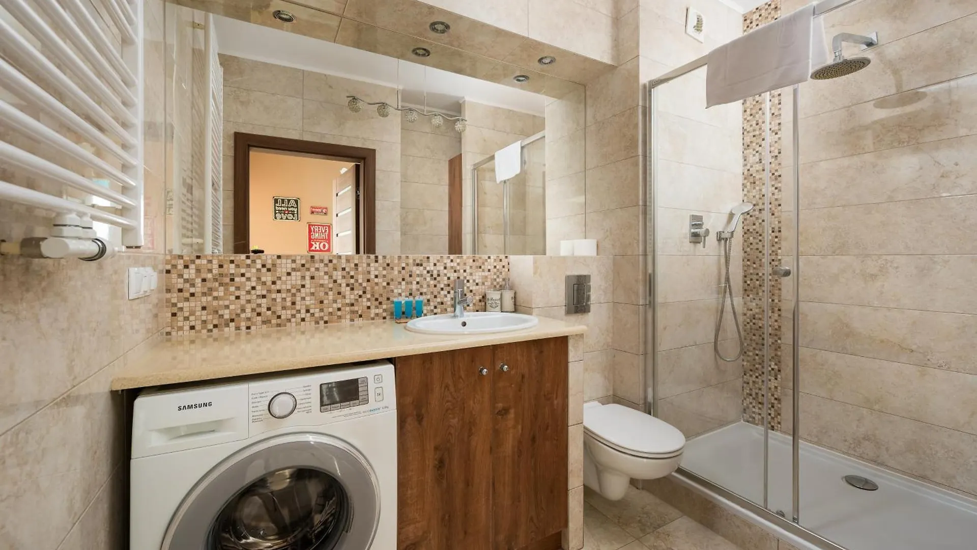 Metro Mlynow Comfy Apartment Warsaw