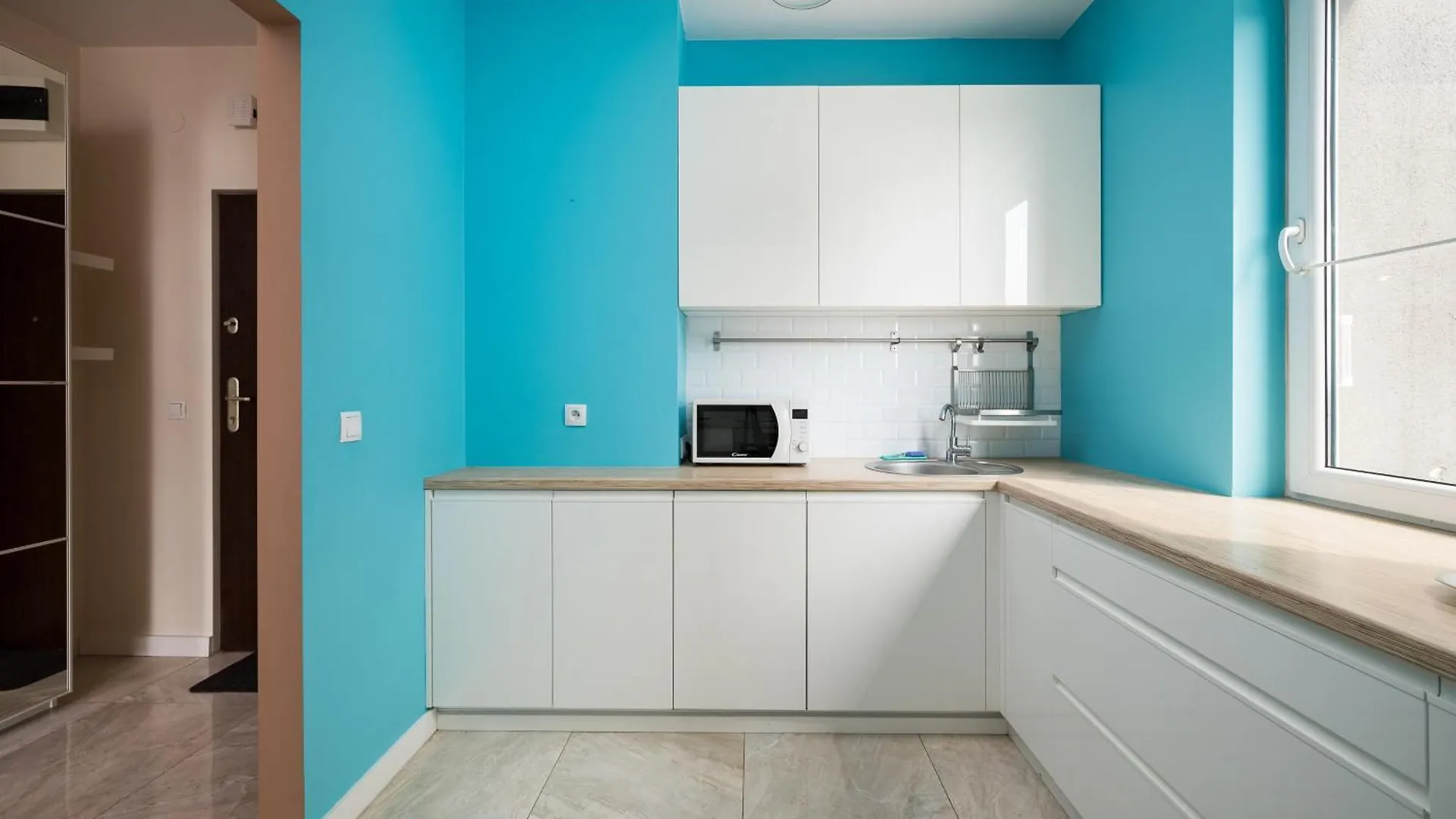 Metro Mlynow Comfy Apartment Warsaw